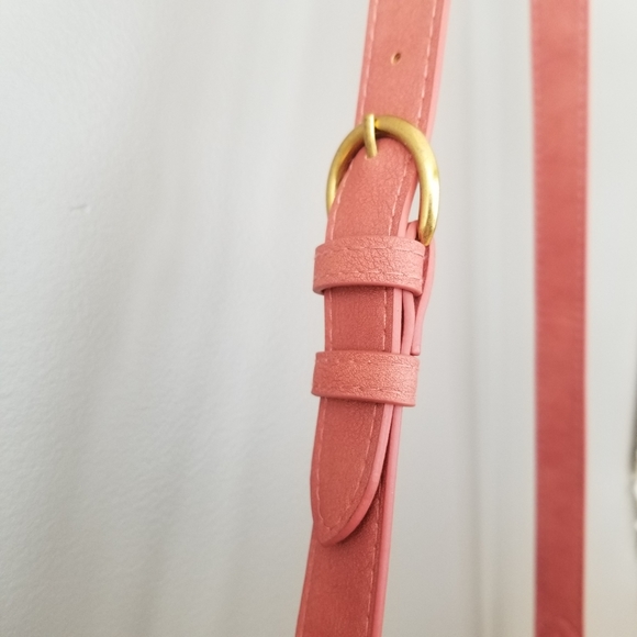 Universal Thread | Cross Body - Picture 4 of 6